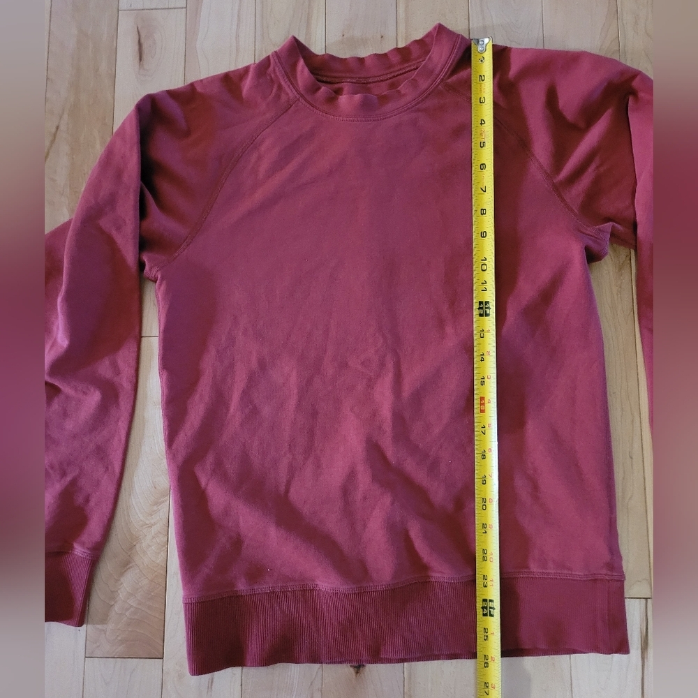 MEC men's size small sweatshirt, slight stretching of the neck - Picture 5 of 6